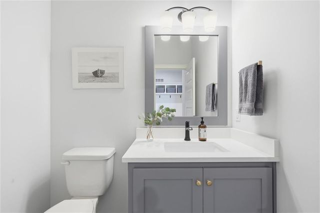 14686 S Parkhill Street, Olathe, KS 66062