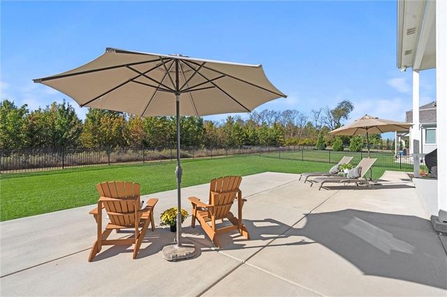 14686 S Parkhill Street, Olathe, KS 66062