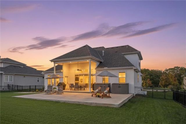 14686 S Parkhill Street, Olathe, KS 66062