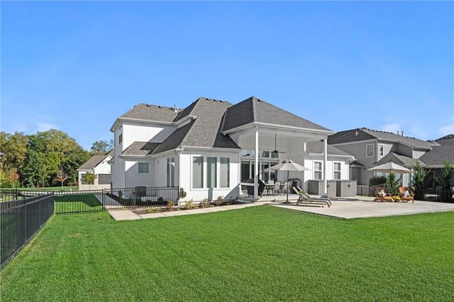 14686 S Parkhill Street, Olathe, KS 66062