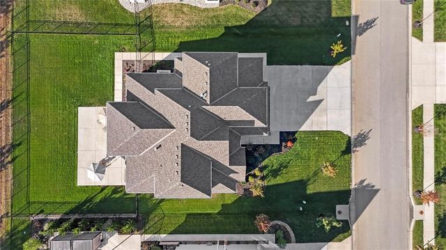 14686 S Parkhill Street, Olathe, KS 66062