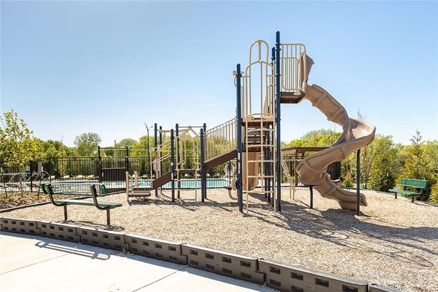 14686 S Parkhill Street, Olathe, KS 66062