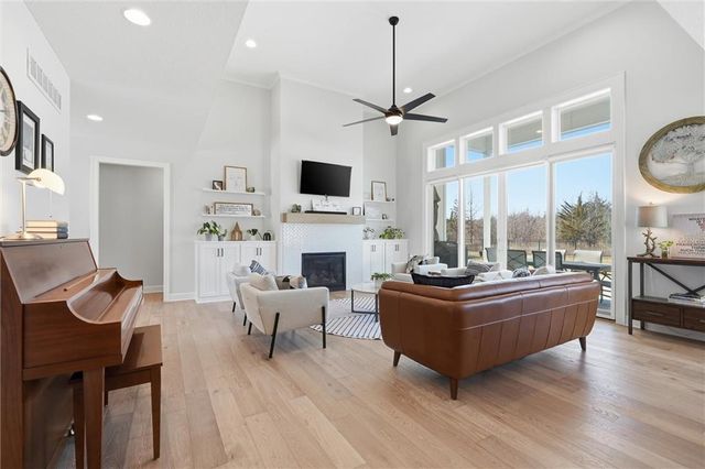 14686 S Parkhill Street, Olathe, KS 66062