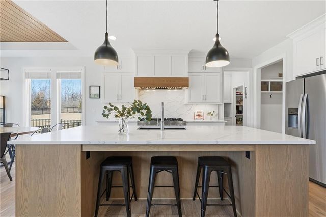 14686 S Parkhill Street, Olathe, KS 66062