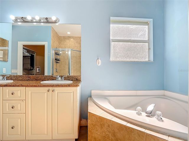 2730 68TH AVENUE NE, Naples, FL 34120