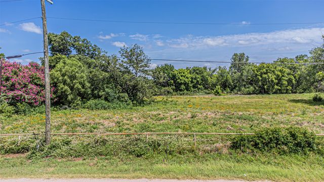 1407 W Simonds Road, Seagoville, TX 75159