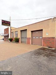 6712 S CRESCENT BLVD N, Pennsauken, NJ 08110