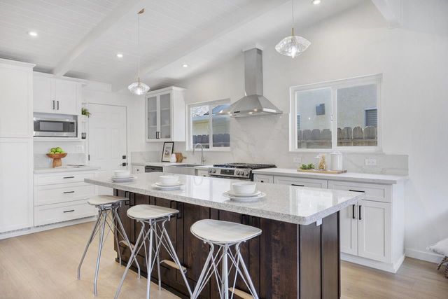 3633 Independence Road, Fremont, CA 94538