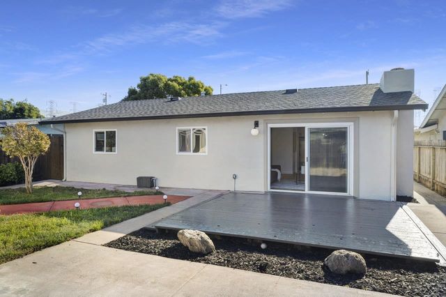 3633 Independence Road, Fremont, CA 94538