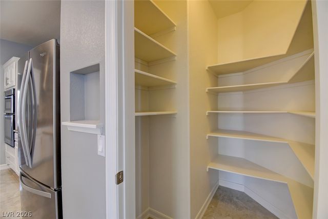 994 Upper Meadows Place, Henderson, NV 89052