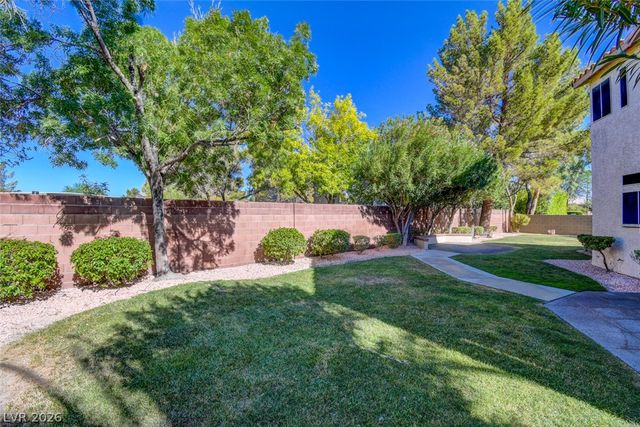 994 Upper Meadows Place, Henderson, NV 89052