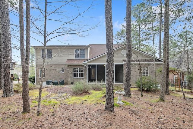 61 Fountain Park Circle, Spring Lake, NC 28390