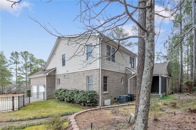 61 Fountain Park Circle, Spring Lake, NC 28390
