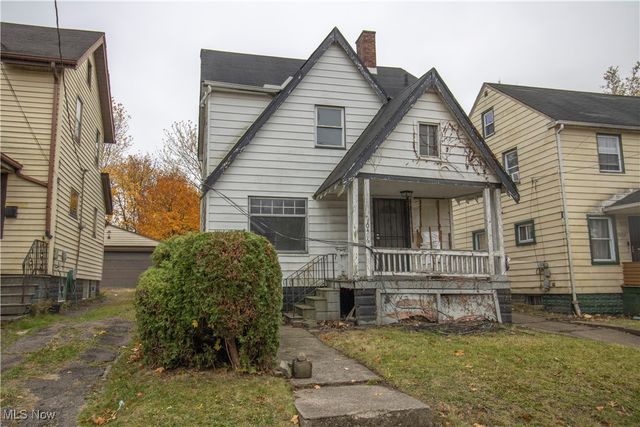 10406 Dove Avenue, Cleveland, OH 44105