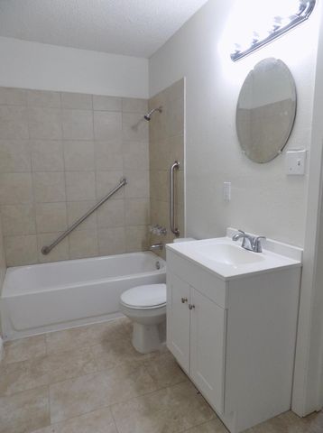 712 E Highland Boulevard, San Angelo, TX 76903