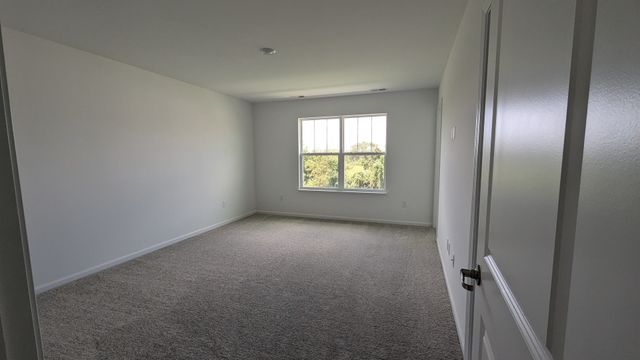 1085 Atterberg Road 4005, South Elgin, IL 60177
