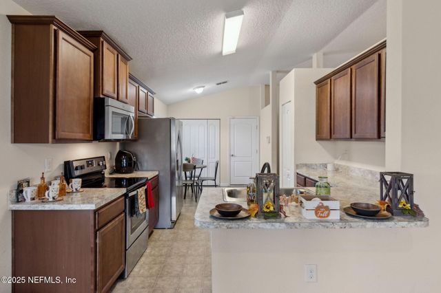 15391 BAREBACK Drive, Jacksonville, FL 32234