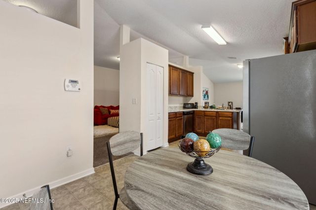 15391 BAREBACK Drive, Jacksonville, FL 32234