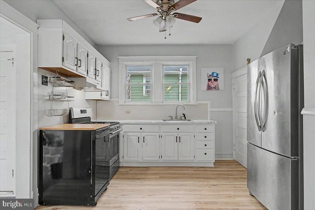 13 N CLIFTON AVE, Wilmington, DE 19805