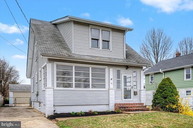 13 N CLIFTON AVE, Wilmington, DE 19805