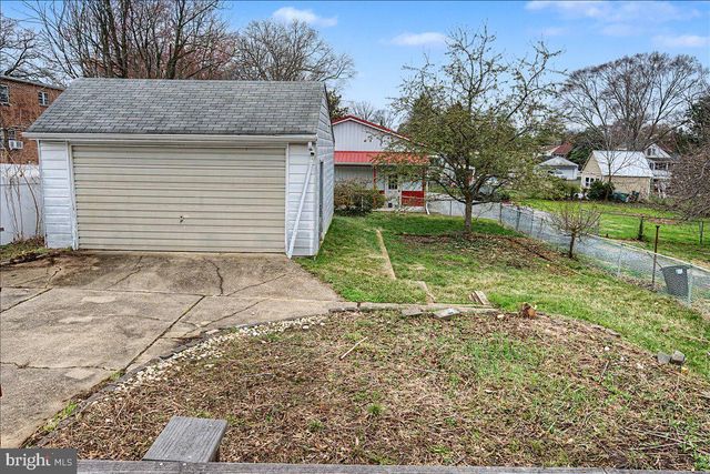 13 N CLIFTON AVE, Wilmington, DE 19805