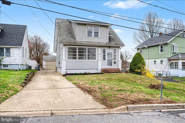 13 N CLIFTON AVE, Wilmington, DE 19805