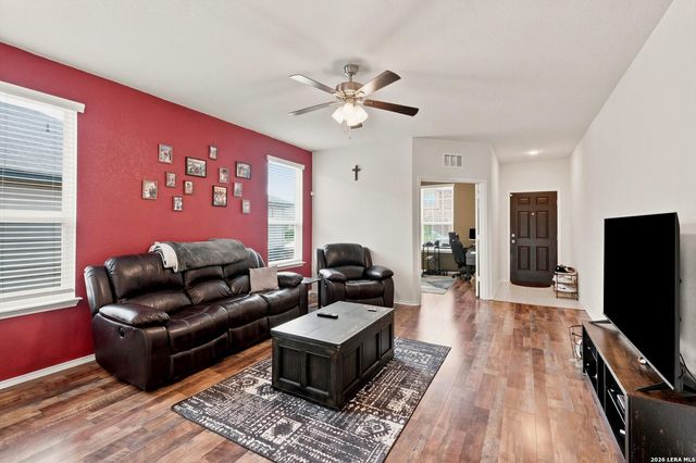 10346 McQueeney, San Antonio, TX 78252