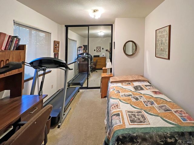 2781 Robinson Creek Rd, Ukiah, CA 95482