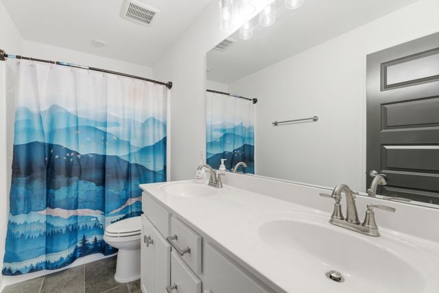 417 Sophie Hill Ct, Murfreesboro, TN 37128