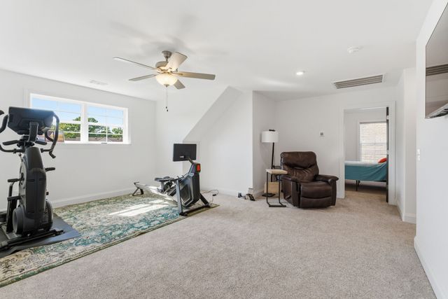 417 Sophie Hill Ct, Murfreesboro, TN 37128