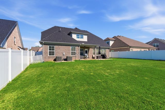 417 Sophie Hill Ct, Murfreesboro, TN 37128