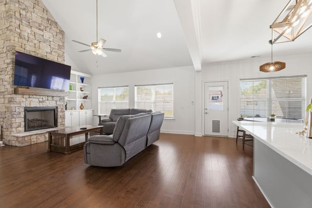 417 Sophie Hill Ct, Murfreesboro, TN 37128