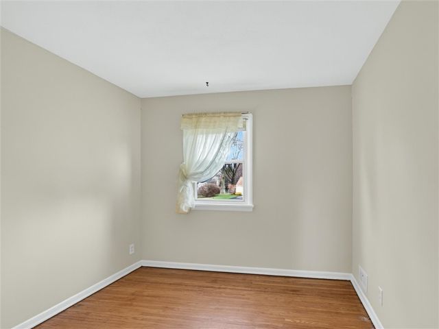 157 Garden Parkway, Henrietta, NY 14467