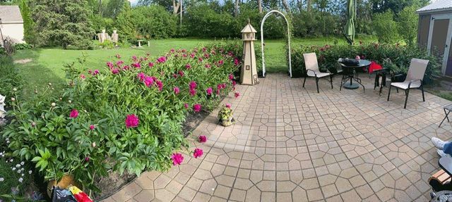 157 Garden Parkway, Henrietta, NY 14467