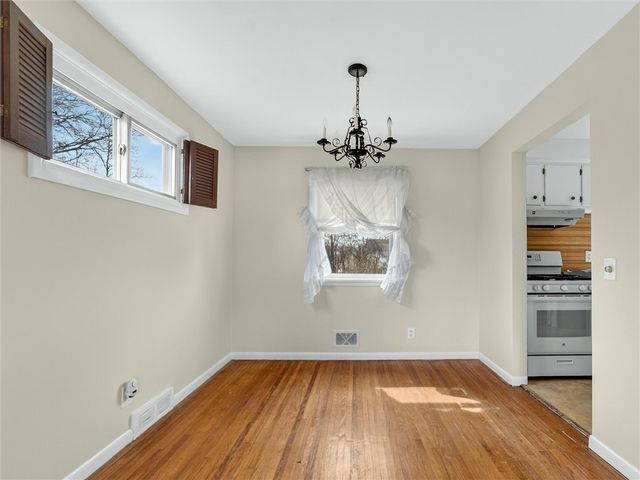 157 Garden Parkway, Henrietta, NY 14467