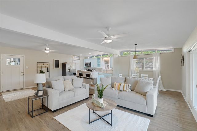 3231 Jamaica Dr, Corpus Christi, TX 78418