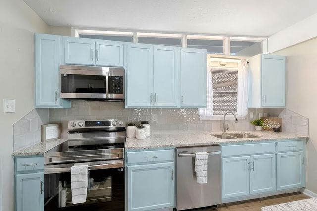 3231 Jamaica Dr, Corpus Christi, TX 78418