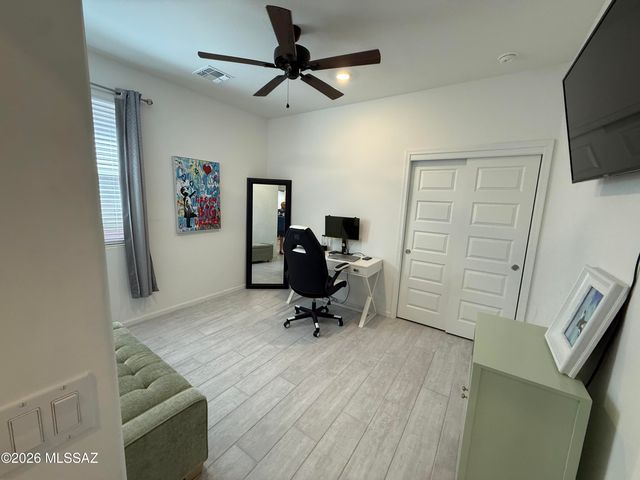 6754 E Via Olmeda, Tucson, AZ 85756