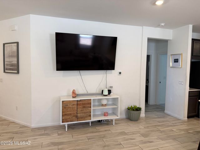 6754 E Via Olmeda, Tucson, AZ 85756