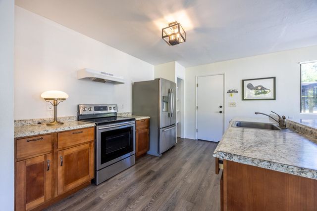 81 Kapuai Rd, Haiku, HI 96708