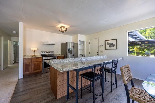 81 Kapuai Rd, Haiku, HI 96708