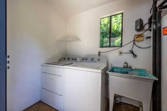 81 Kapuai Rd, Haiku, HI 96708