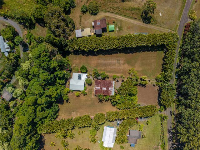 81 Kapuai Rd, Haiku, HI 96708