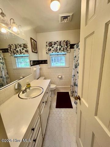 107 N Reed Drive, Washington, NC 27889