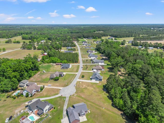 129 Ole Nobleman Ct., Conway, SC 29527