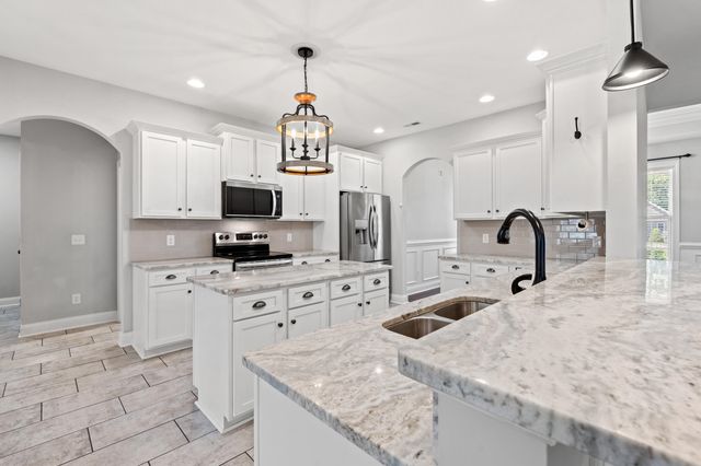 129 Ole Nobleman Ct., Conway, SC 29527