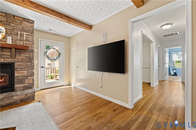 11761 Putnam Pl, Amelia, VA 23002