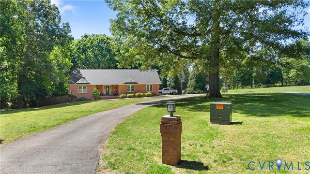 11761 Putnam Pl, Amelia, VA 23002
