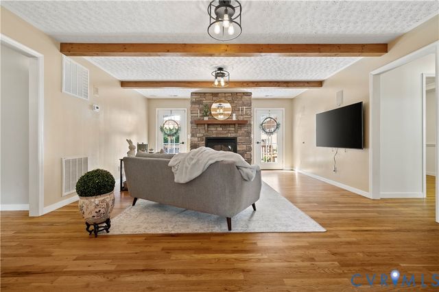 11761 Putnam Pl, Amelia, VA 23002