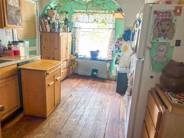 324 Henley Hornbrook rd, Hornbrook, CA 96044